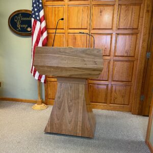 statesman autoglide height adjustable lectern